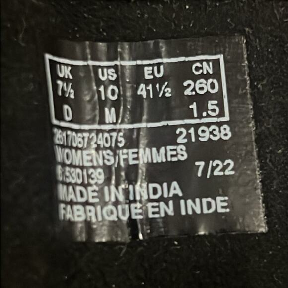 CLARKS ORIANNA HI2 LONG CHUNKY BLACK LEATHER NEOT BOOTS SIZE 10M - Picture 6 of 7